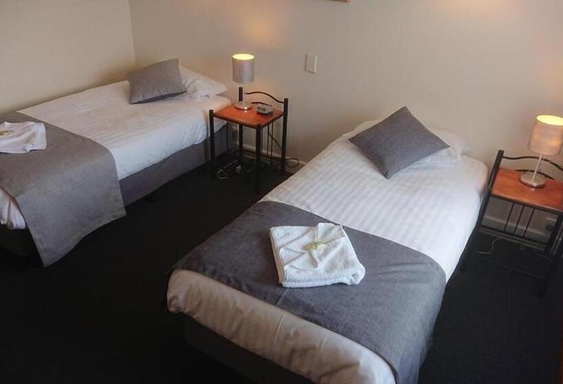 标准间, Mt Lyell Motor Inn