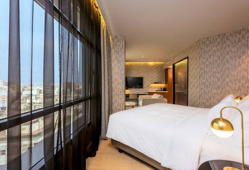 سوییت جونیور, Radisson Blu Hotel Casablanca City Center