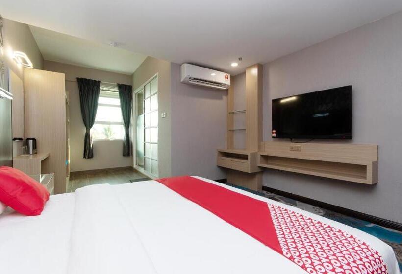 Номер Премиум, Regent Hotel By Oyo Rooms