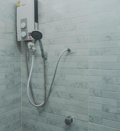 اتاق لوکس خانوادگی, Chill Vibe Hostel