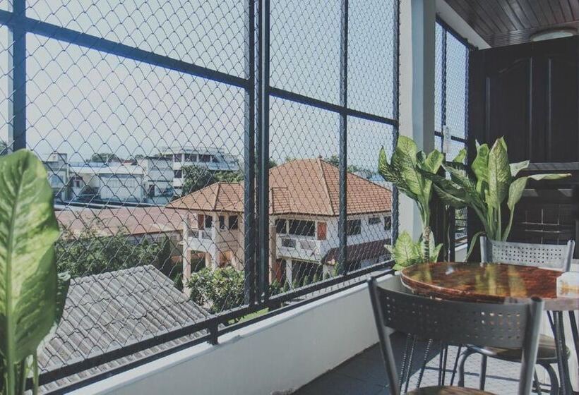 اتاق استاندارد با سرویس بهداشتی مشترک, Chill Vibe Hostel