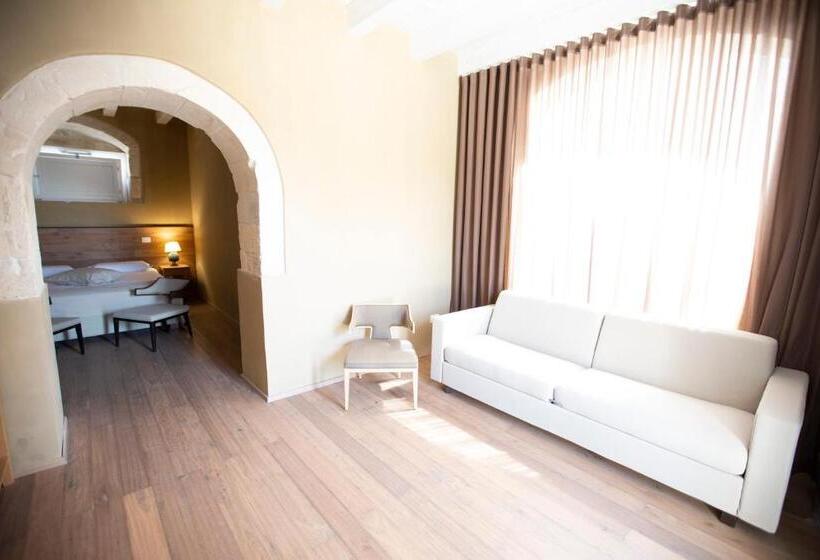 Трехместный Номер Deluxe, Ballium Luxury Relais