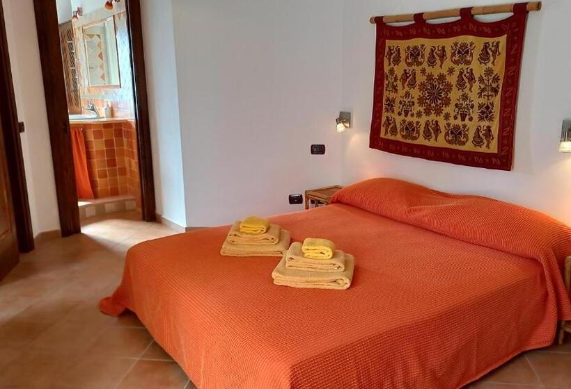 اتاق راحتی سه تخته, Bed And Breakfast Dorgali