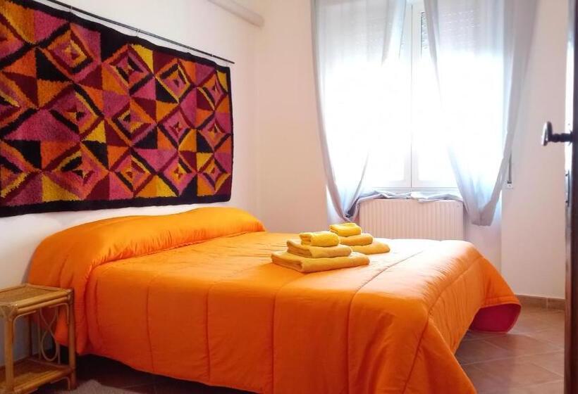 اتاق استاندارد چهار تخته, Bed And Breakfast Dorgali