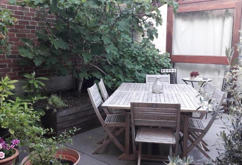 Семейный Номер, La Chambre Tomis Ath