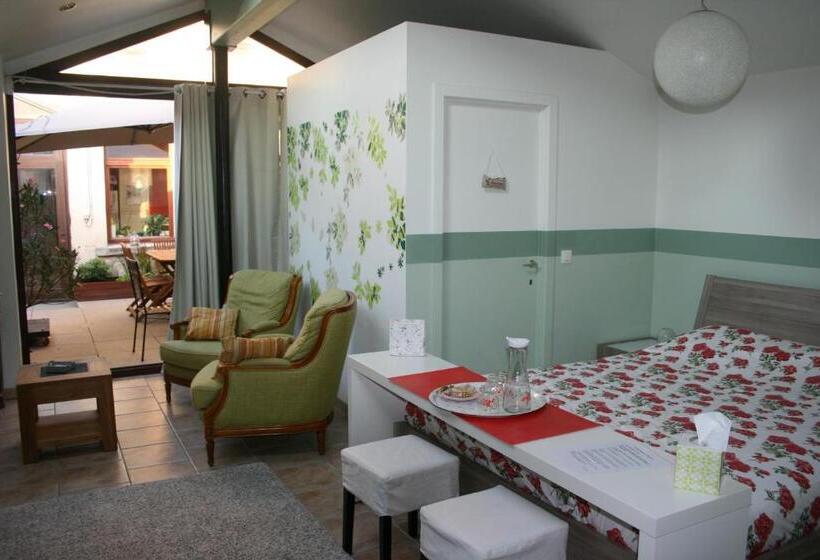 Семейный Номер, La Chambre Tomis Ath