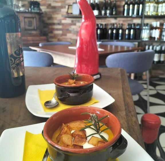 Полулюкс, Vesuvio Inn Bed & Wine Experience