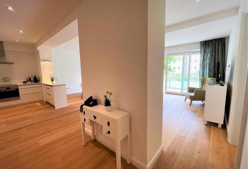 침실 1개 발코니 아파트, Deluxe Apartments Christina 120 M² Im Design Hotel Vosteen