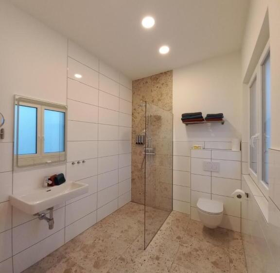 Апартаменты 2 Спальни, Laudach Inn