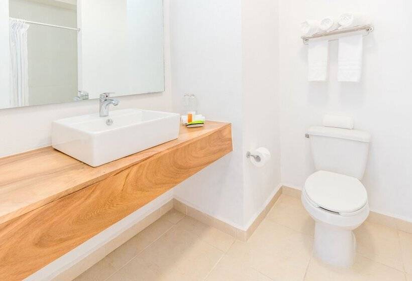 Chambre Standard, Decameron La Marina Guayabitos, Ramada All Inclusive Resort