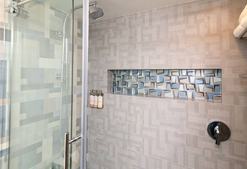 Номер Стандарт 2 Двуспальные Кровати, Art Hotel Laguna Beach
