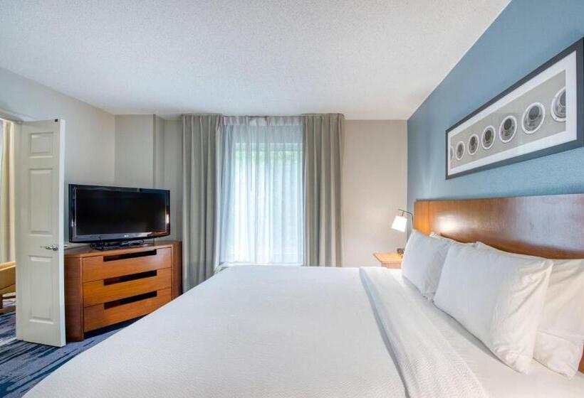 Люкс Кровать Кинг, Fairfield Inn & Suites Raleigh Crabtree Valley