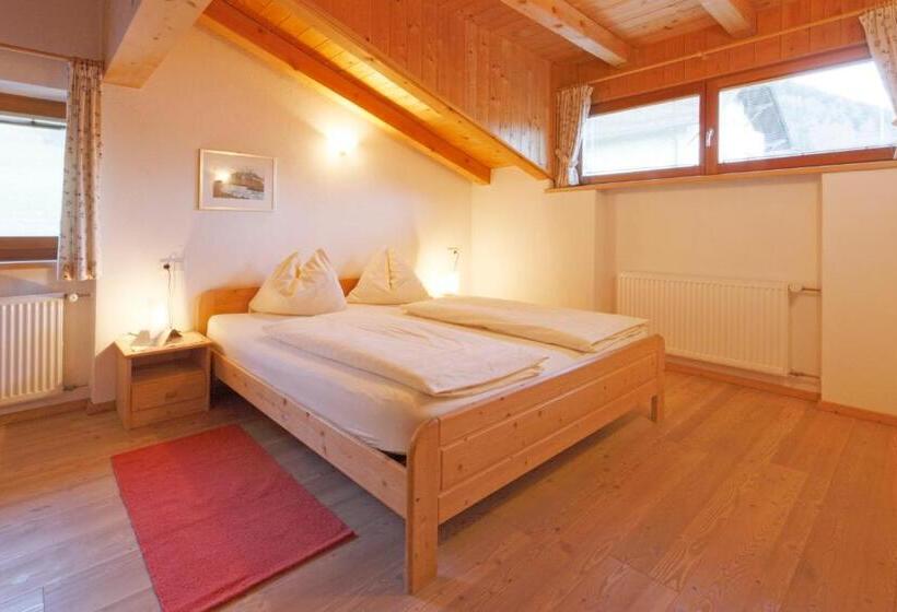 Апартаменты 2 Спальни, Chalet & Appartement Zingerlehof Trens
