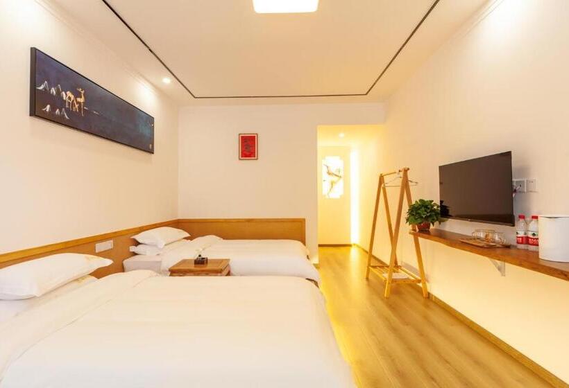 Номер Стандарт, Manbuyunduan.theme Inn