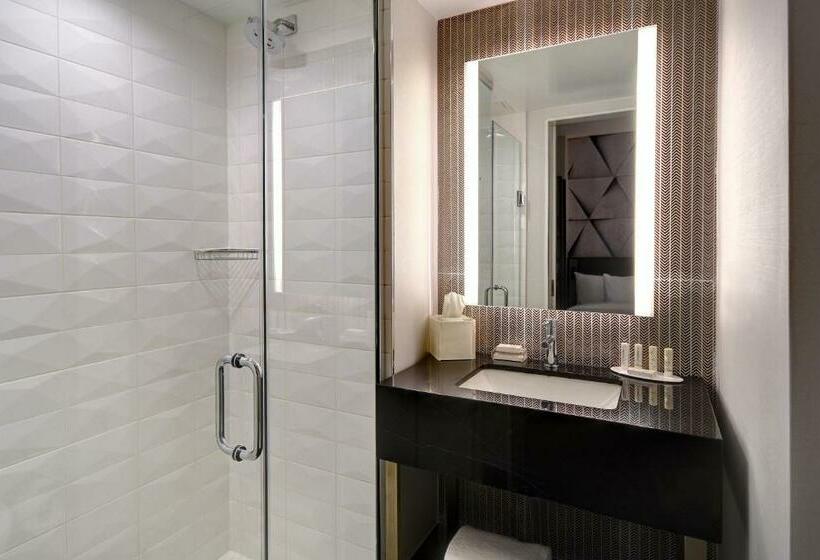 اتاق سوپریور با تخت بزرگ, Springhill Suites By Marriott New York Midtown Manhattan/park Ave