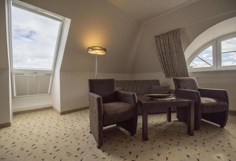 Полулюкс, Pension Achtern Wieck