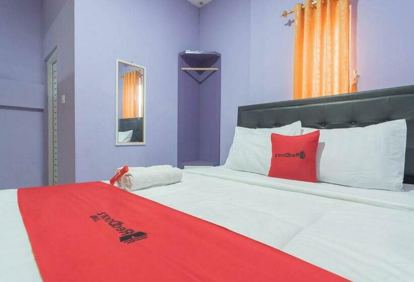 Номер Стандарт, Reddoorz @ Gatot Subroto Street Bandung 3