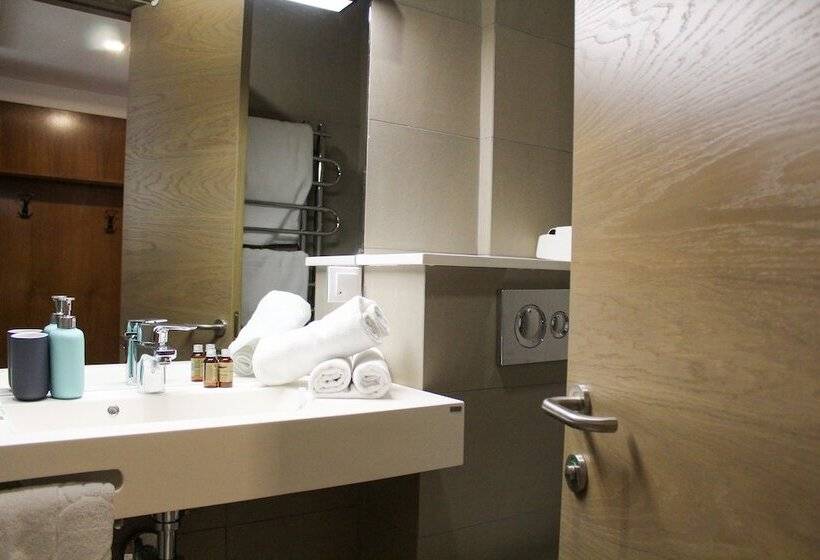 اتاق استاندارد, Avenue   Avenue Hotels