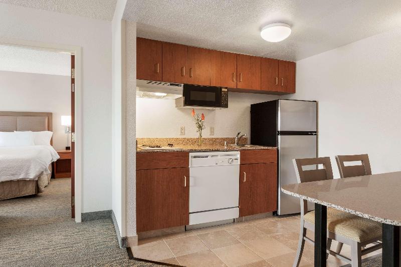 Люкс Кровать Кинг, Hampton Inn & Suites Denvercherry Creek