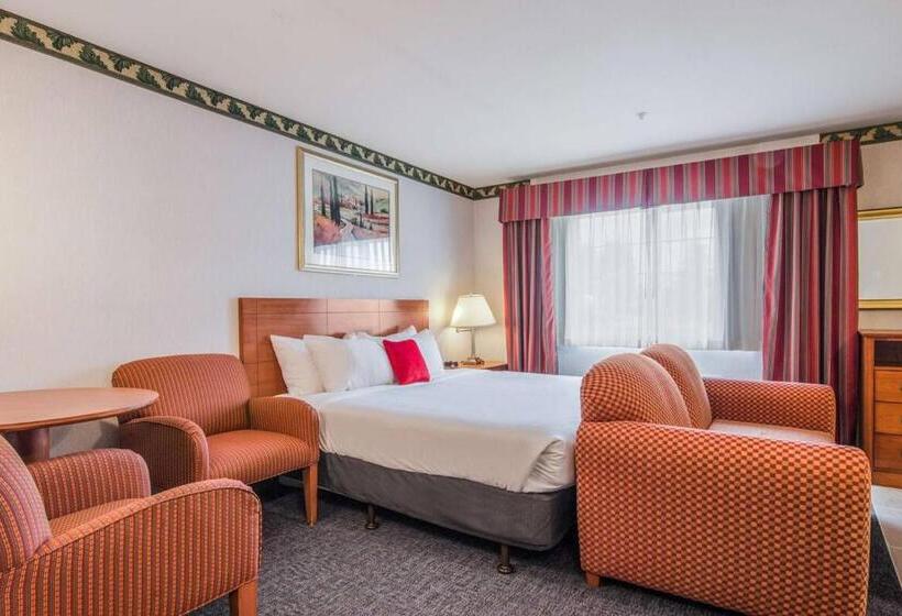 Люкс Кровать Кинг, Red Lion Inn & Suites Port Orchard