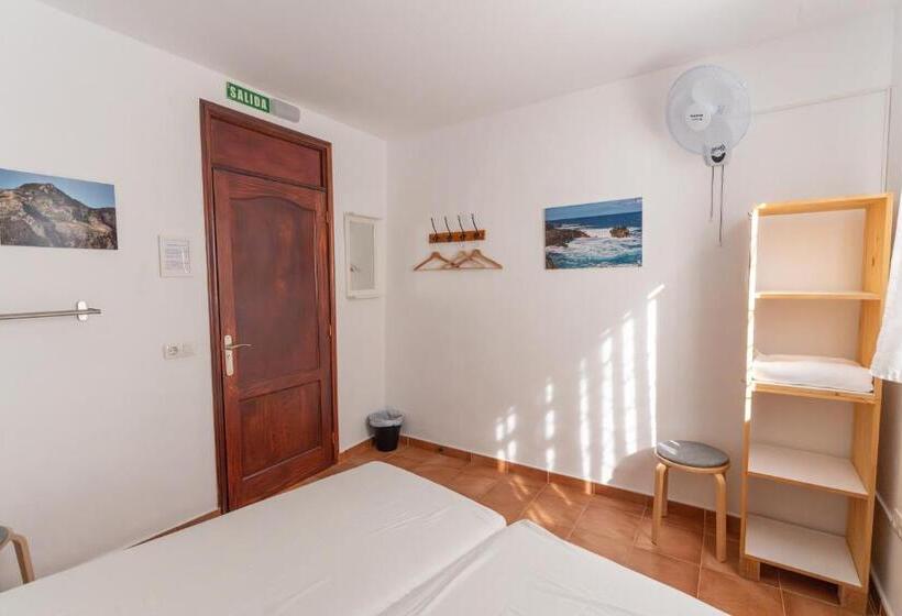 Номер Стандарт Совместная Ванная, Tabaiba Guesthouse