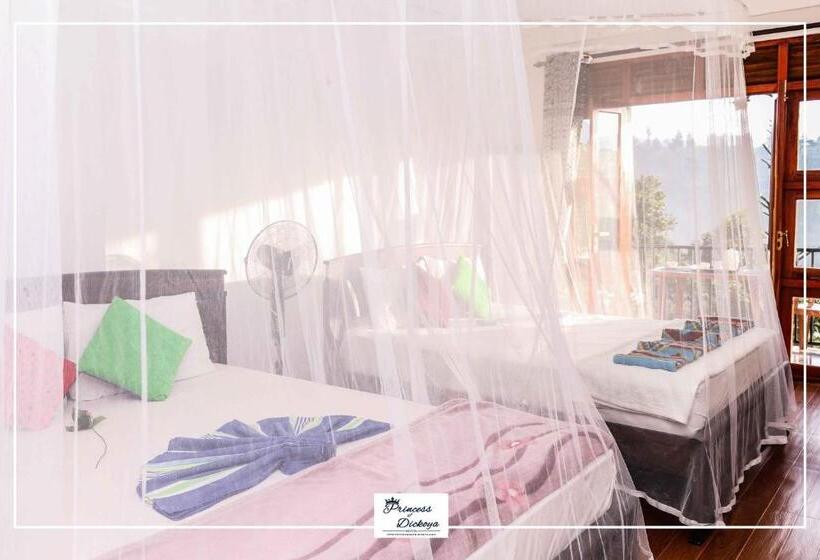 Familienzimmer, Princess Of Dickoya Homestay