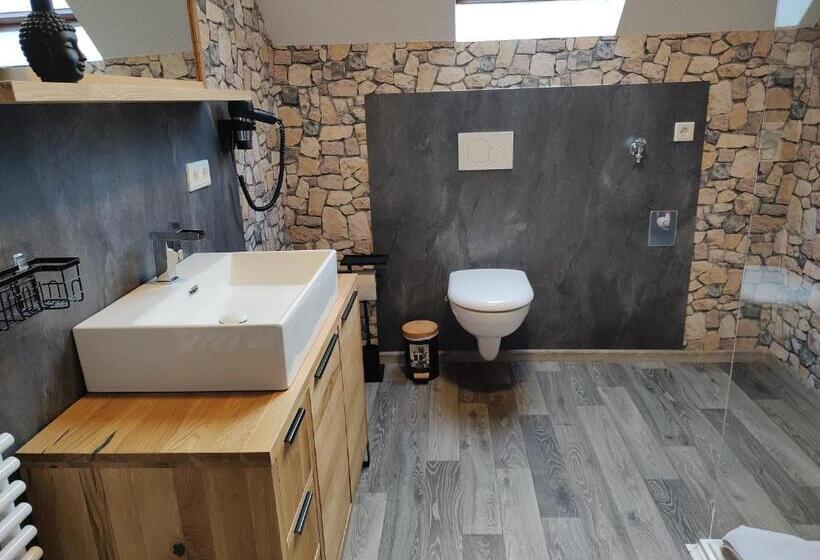 Апартаменты 2 Спальни, Pension Bergstube