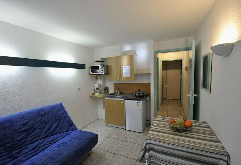 Семейное Студио, Residence Antinea