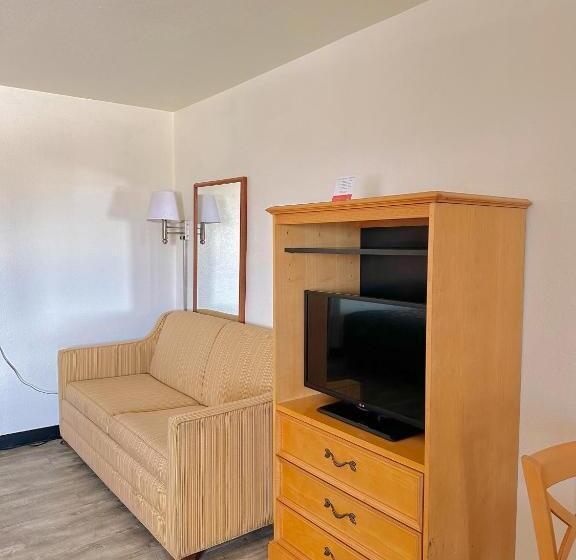 Номер Superior, Econo Lodge Lordsburg I10
