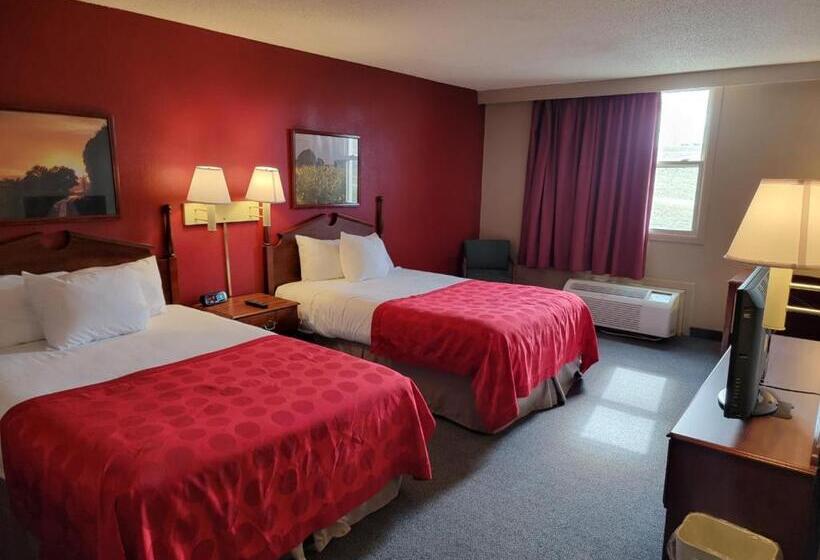 Люкс, Ramada By Wyndham Angola/fremont Area