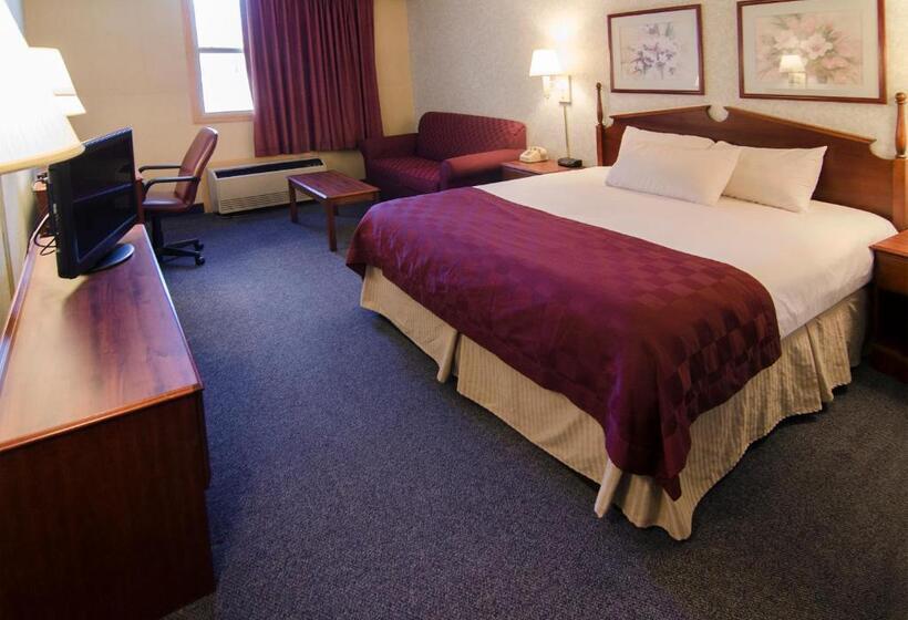 Люкс Кровать Кинг, Ramada By Wyndham Angola/fremont Area