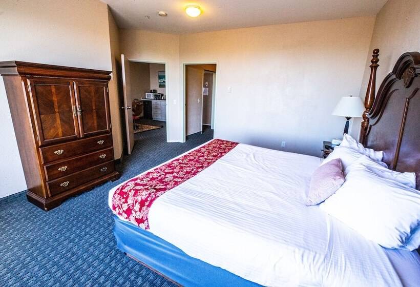 Люкс Deluxe Вид на Море, Bayvue Hotel, Resort & Suites