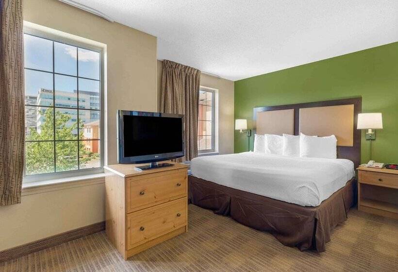 Студия Deluxe, Extended Stay America Suites  Boston  Burlington
