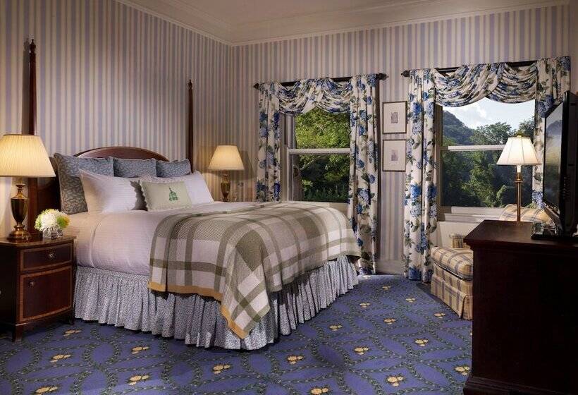 프리미엄 룸, The Omni Homestead Resort & Spa