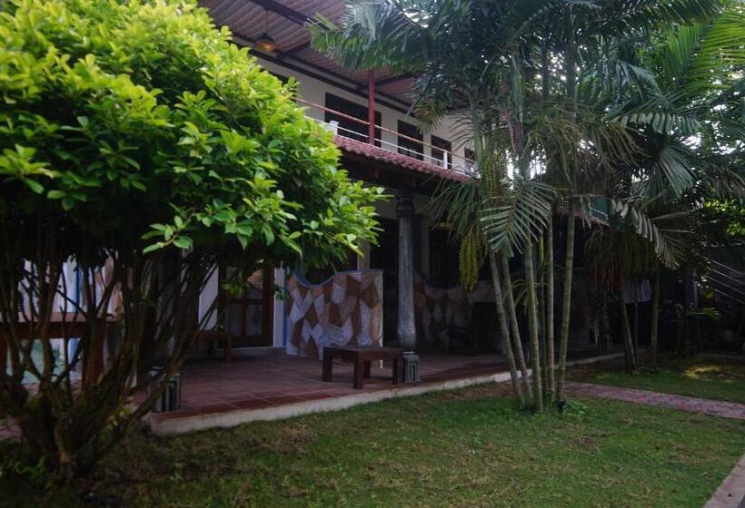 Номер Стандарт Трехместный, Turtle Bay Beach Resort
