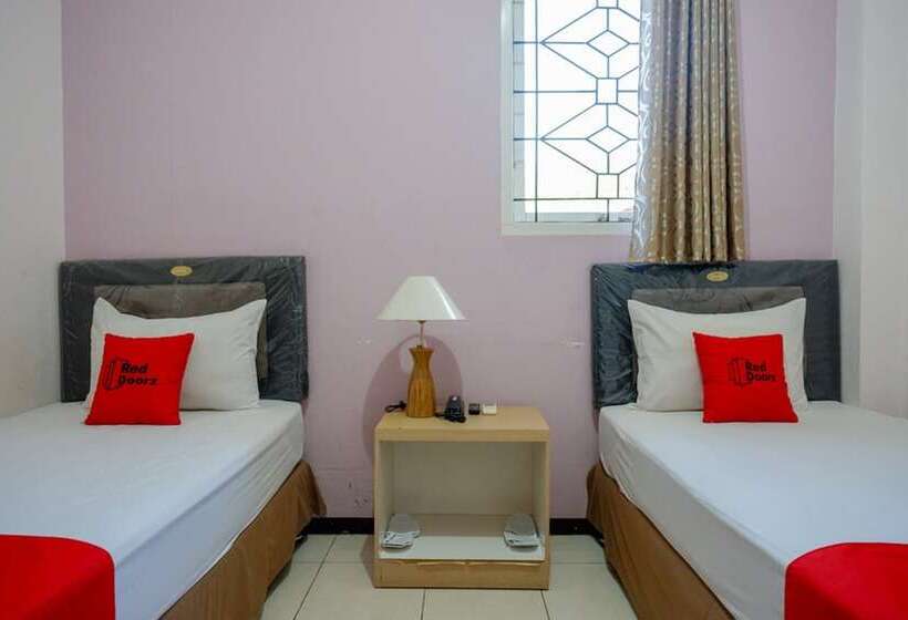 스탠다드 룸, Reddoorz Plus Syariah @ Hotel Boulevard Luwuk