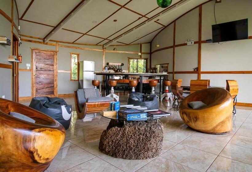 Дом 3 Спальни, Moon Wonders Vacation House