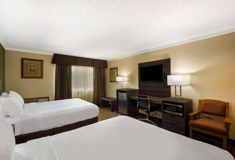 Номер Стандарт Адаптированный для Инвалидов, Best Western Prairie Inn & Conference Center