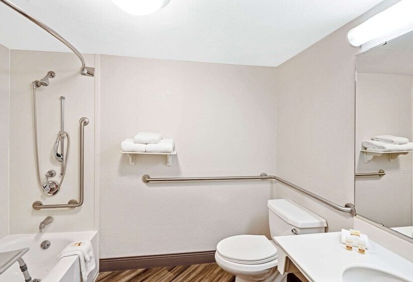 اتاق لوکس, La Quinta By Wyndham Houston West Park 10