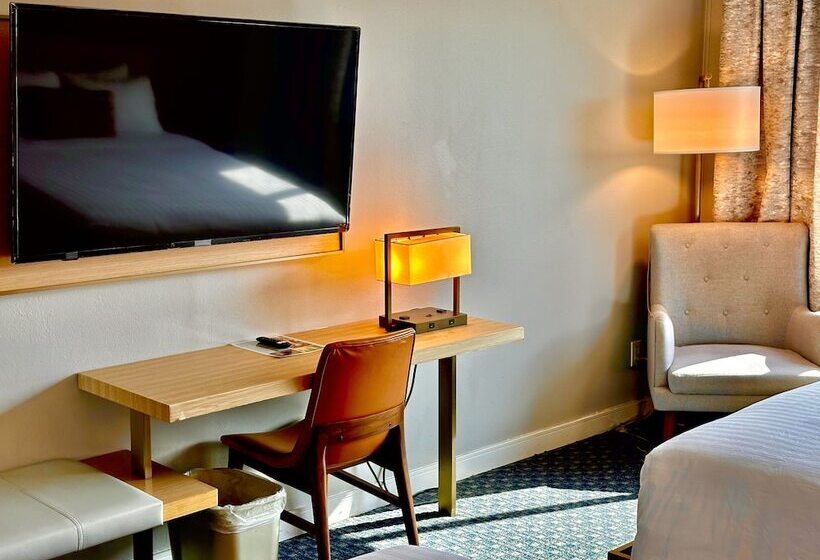 اتاق استاندارد, Lincoln Hotel Monterey Park Los Angeles