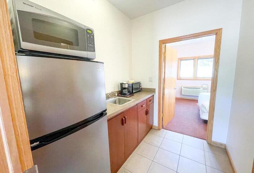 Люкс 2 Спальни, Lake Bluff Inn And Suites