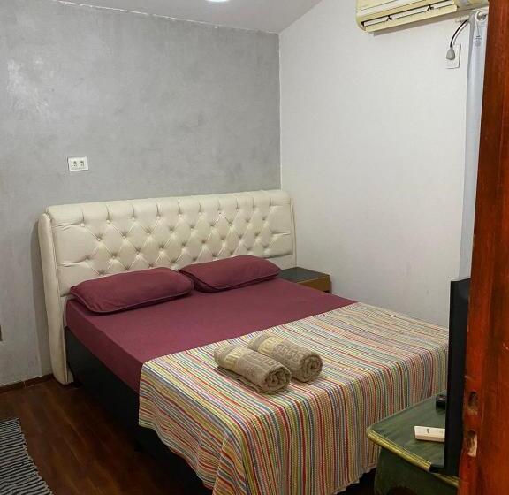 Люкс с Балконом, The Place Hostel