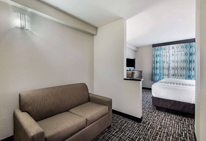 장애인용 디럭스룸, La Quinta Inn By Wyndham West Long Branch