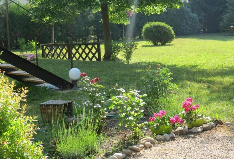 Номер Стандарт Вид на Сад, Le Jardin Chambre D Hotes