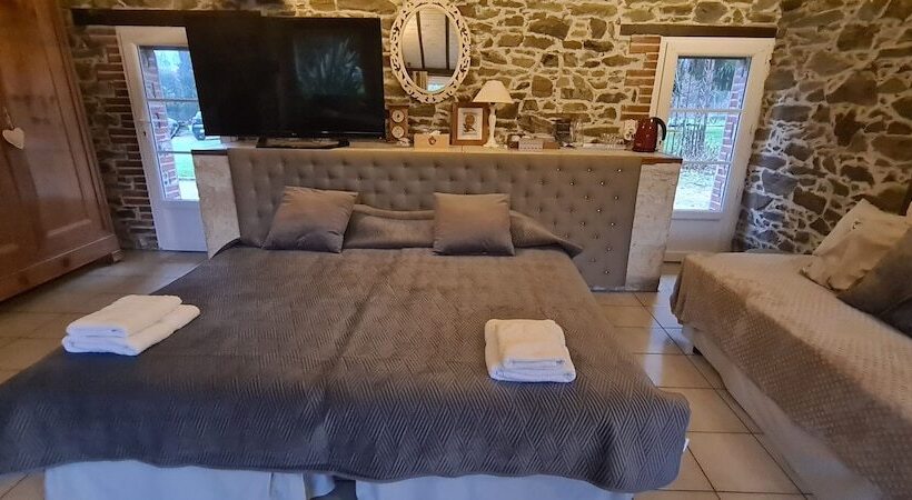 Family Suite, L'arbre D'alaïs