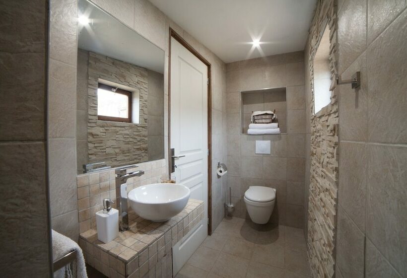 Дом 1 Спальня, Domaine De Palats