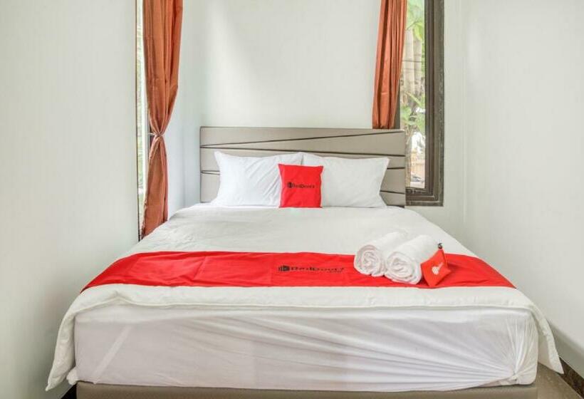 Номер Стандарт, Reddoorz Near Taman Mini Jakarta
