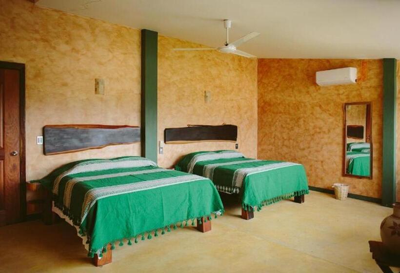 スタンダードルーム, Madre Tierra Hotel & Coworking & Hostal