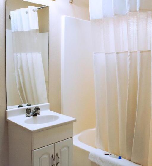 Family Suite, Victorian Inn & Suites York