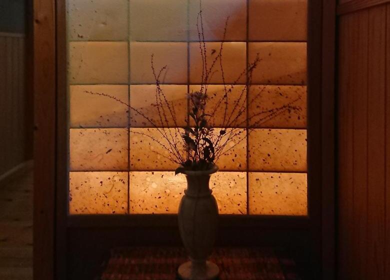 Номер Стандарт, Washi Studio Kamikoya